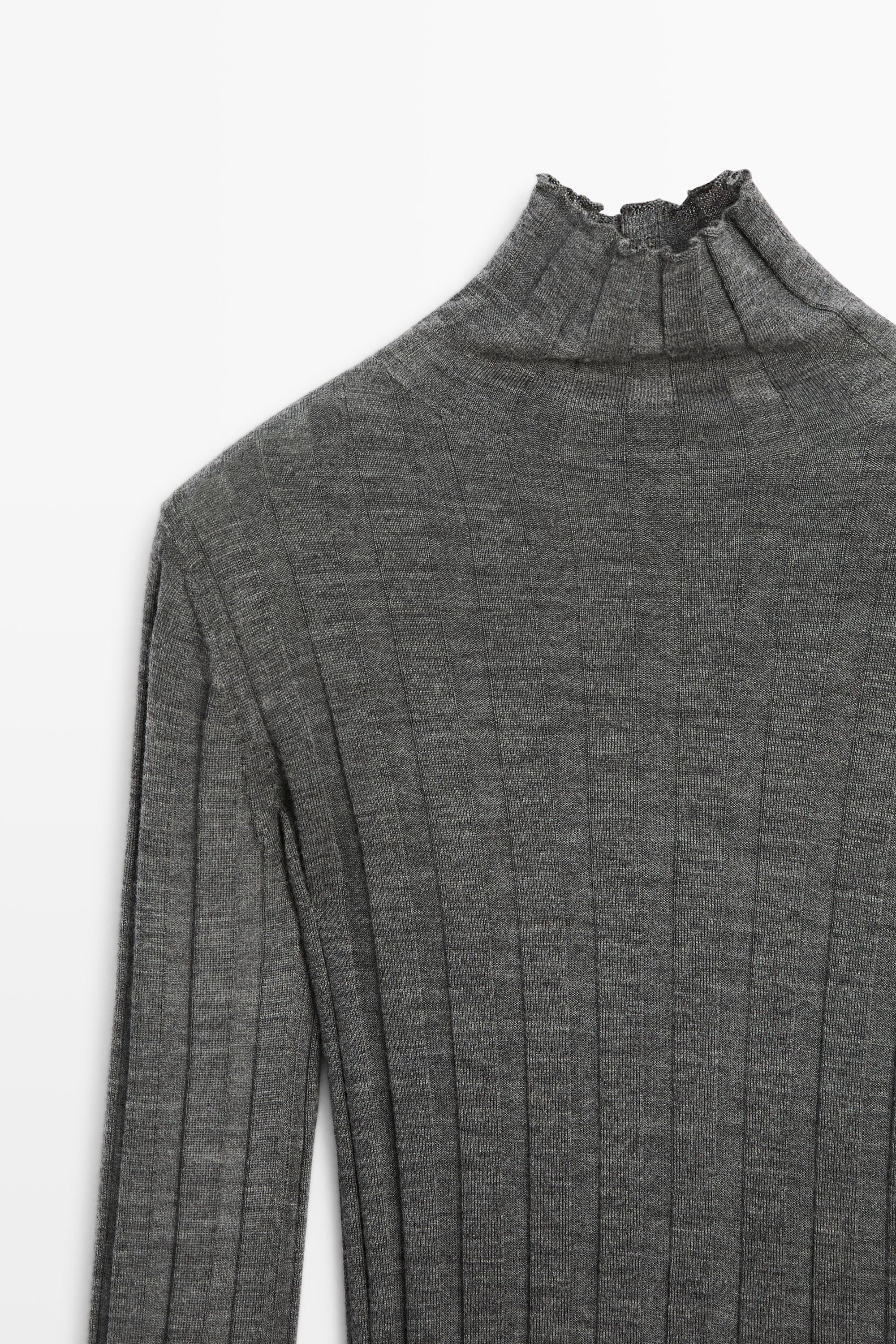 Ribbed mock turtleneck knit sweater